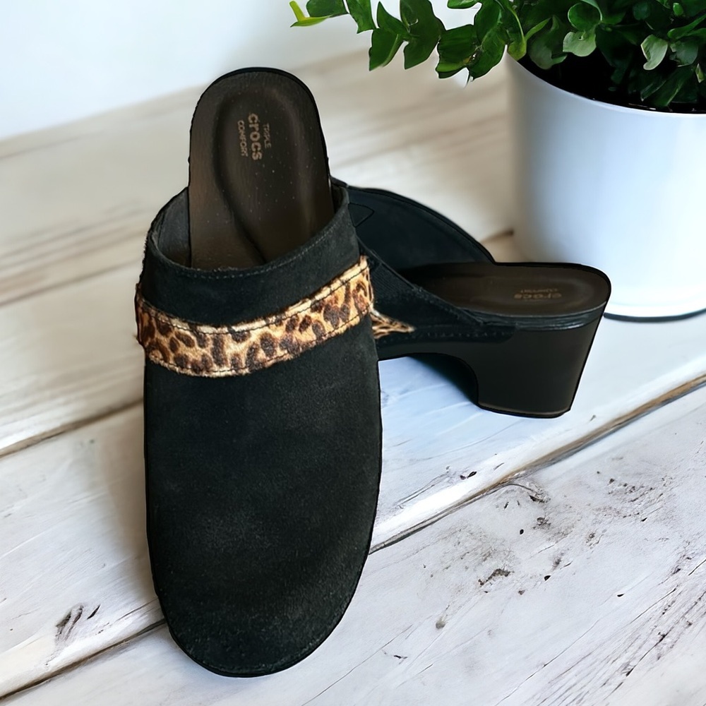 Crocs Sarah Triple Crocs Comfort Suede Clog Mules with Leopard Trim Size 10
